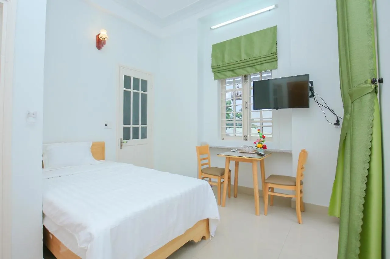 Van May Homestay 会安 0*,  越南